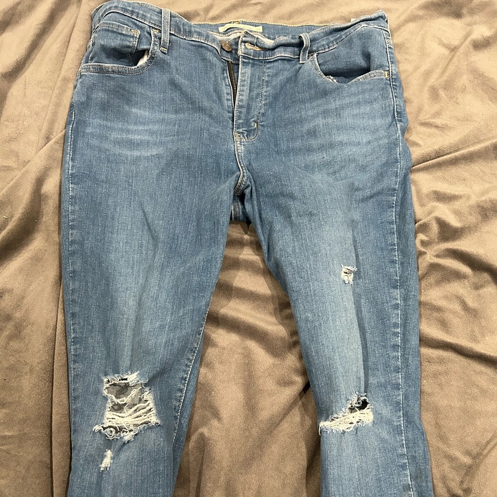 Ripped jeans
